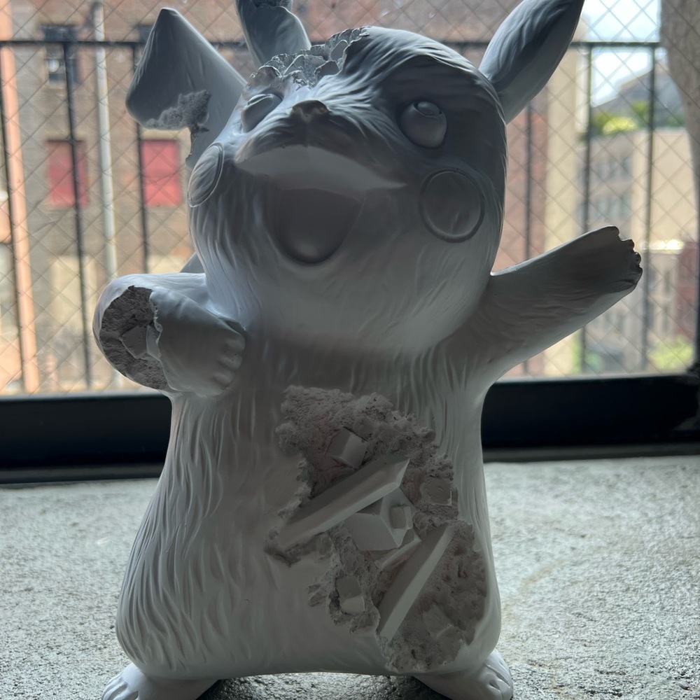 Daniel Arsham x Pokemon Crystalized Pikachu Future Relic White look a like .